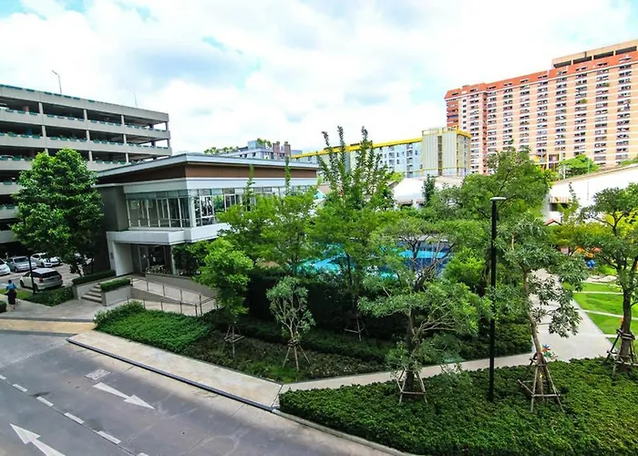 Apartment Near Ramkhamhaeng 60, Lam Sali Mrt *